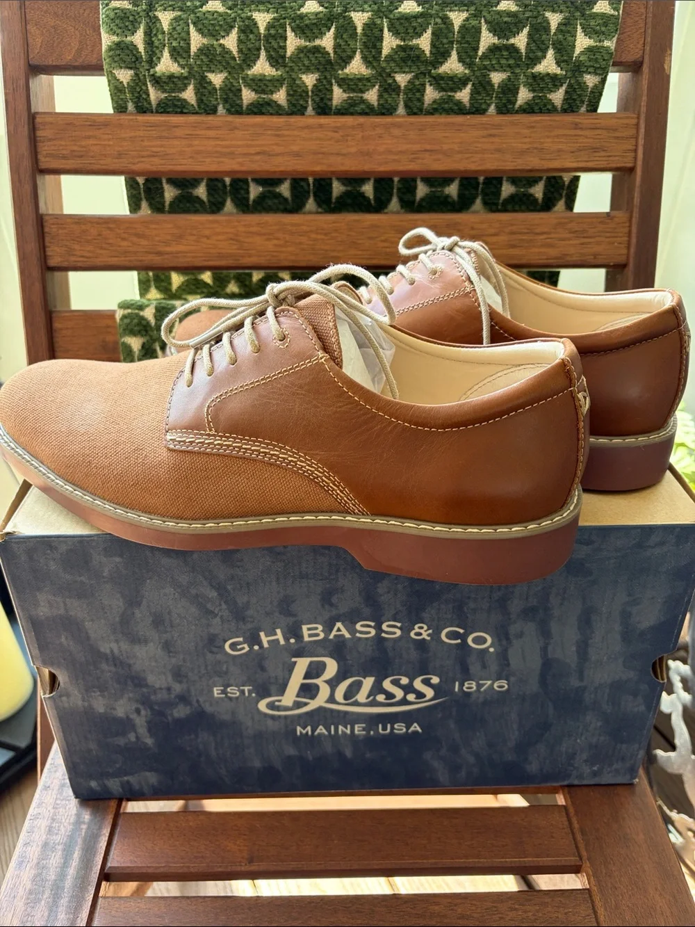 G.H. Bass & Co. NEW Men's 10.5 Two-Tone Brown Leather & Canvas Oxfords
